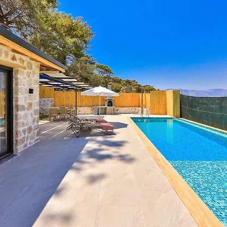 Aybala / Kalkan 4*